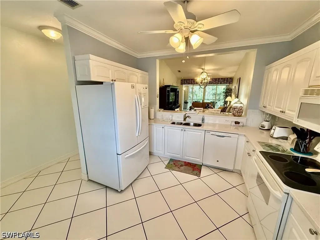 750 Luisa Lane Naples FL 34104