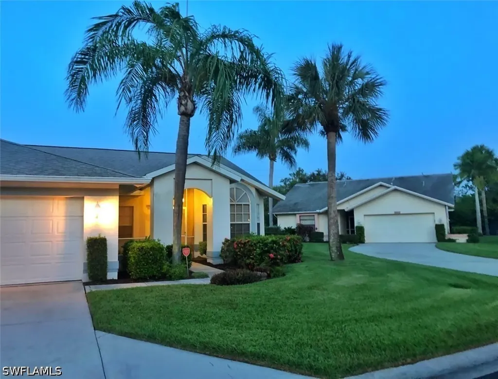 10201 Regent Circle Naples FL 34109