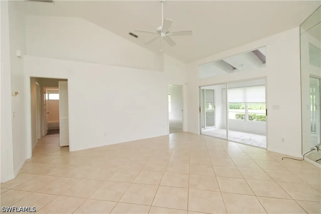10201 Regent Circle Naples FL 34109