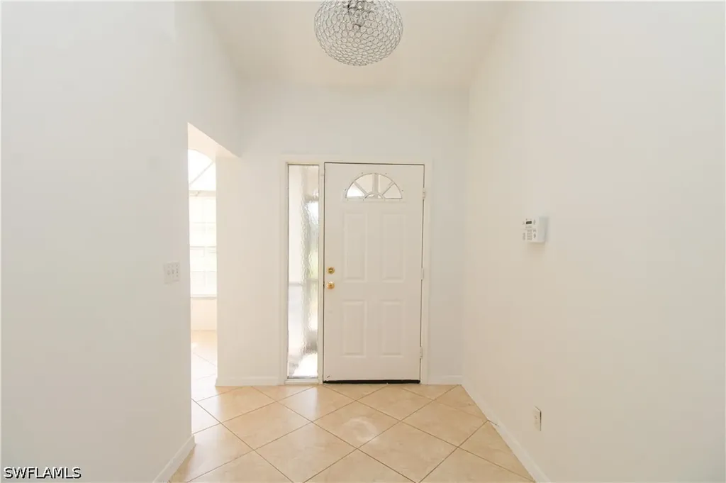 10201 Regent Circle Naples FL 34109