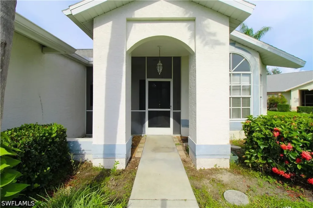 10201 Regent Circle Naples FL 34109