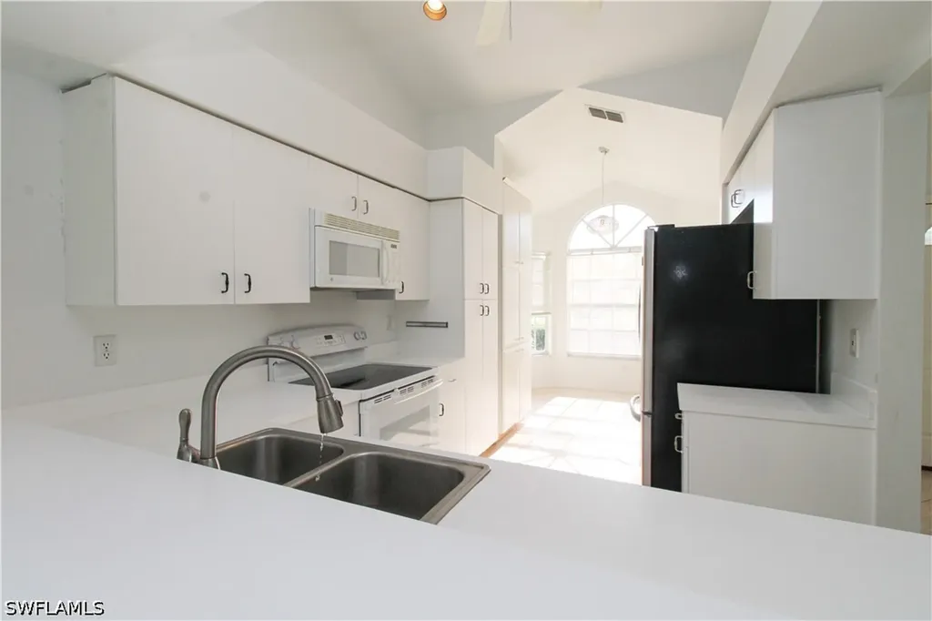 10201 Regent Circle Naples FL 34109