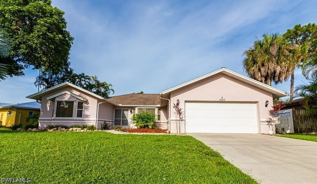 1620 Forest Lakes Boulevard Naples FL 34105