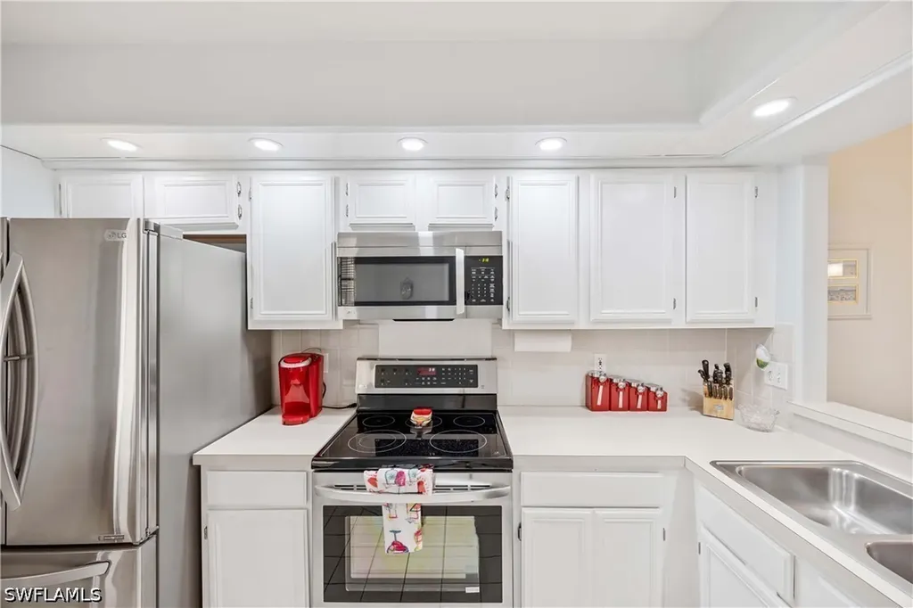 13046 Amberley Court Bonita Springs FL 34135