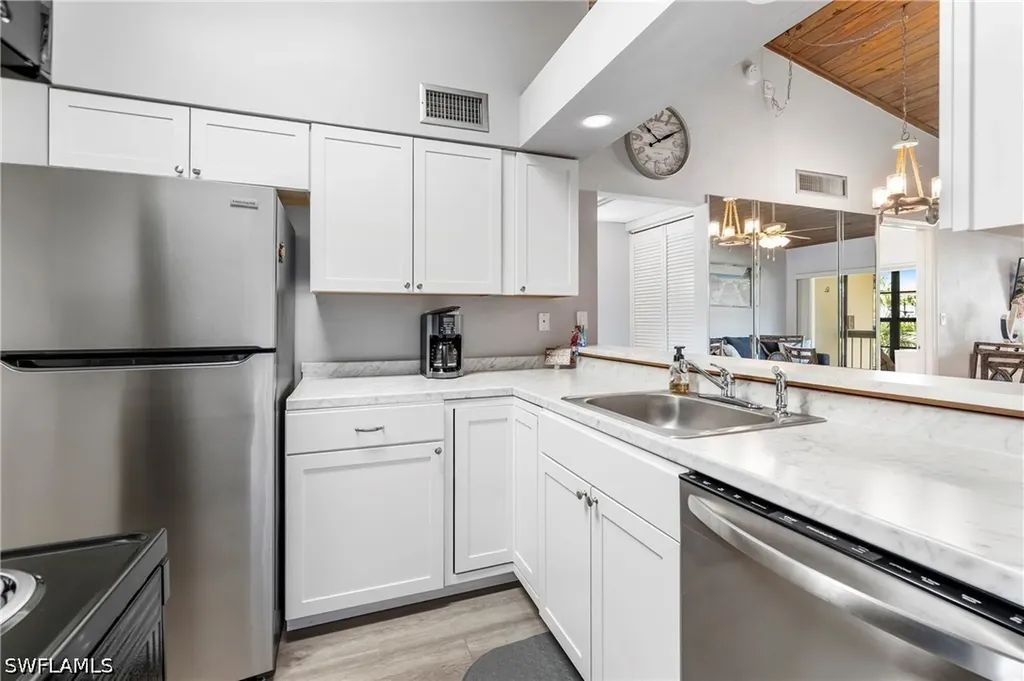 20 Greenbrier Street Marco Island FL 34145
