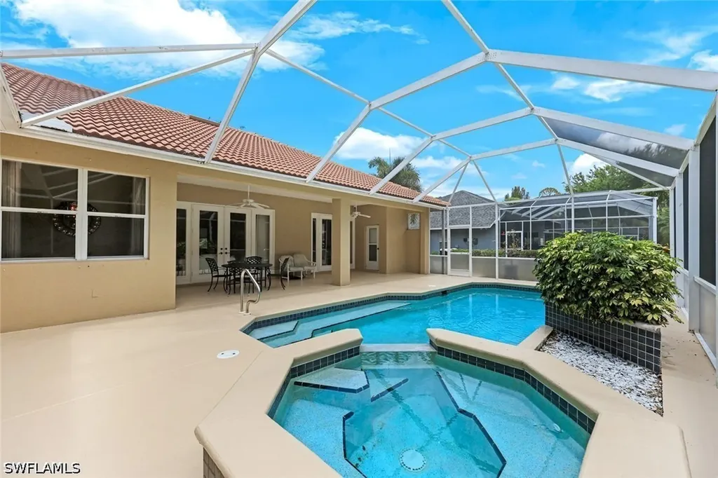 2079 Imperial Circle Naples FL 34110