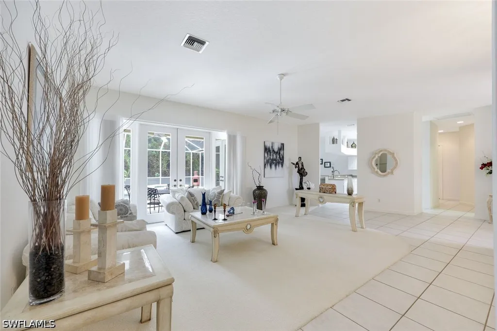 2079 Imperial Circle Naples FL 34110