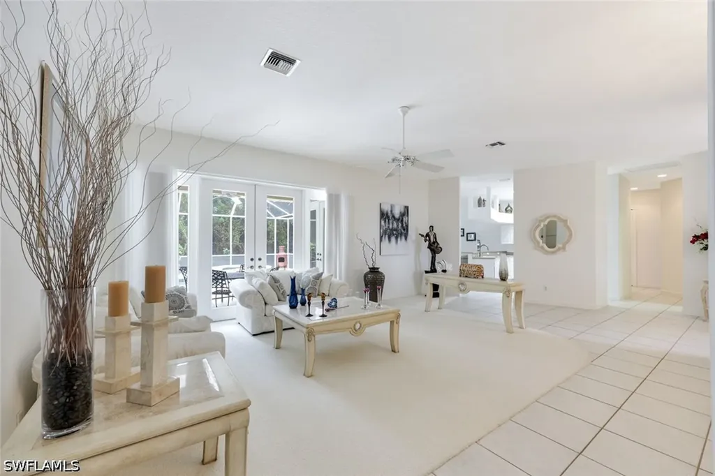 2079 Imperial Circle Naples FL 34110