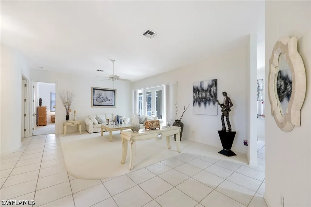 2079 Imperial Circle Naples FL 34110