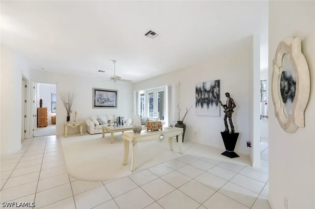 2079 Imperial Circle Naples FL 34110