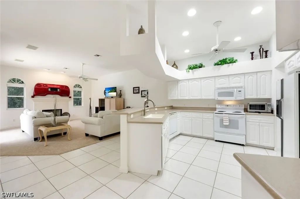 2079 Imperial Circle Naples FL 34110