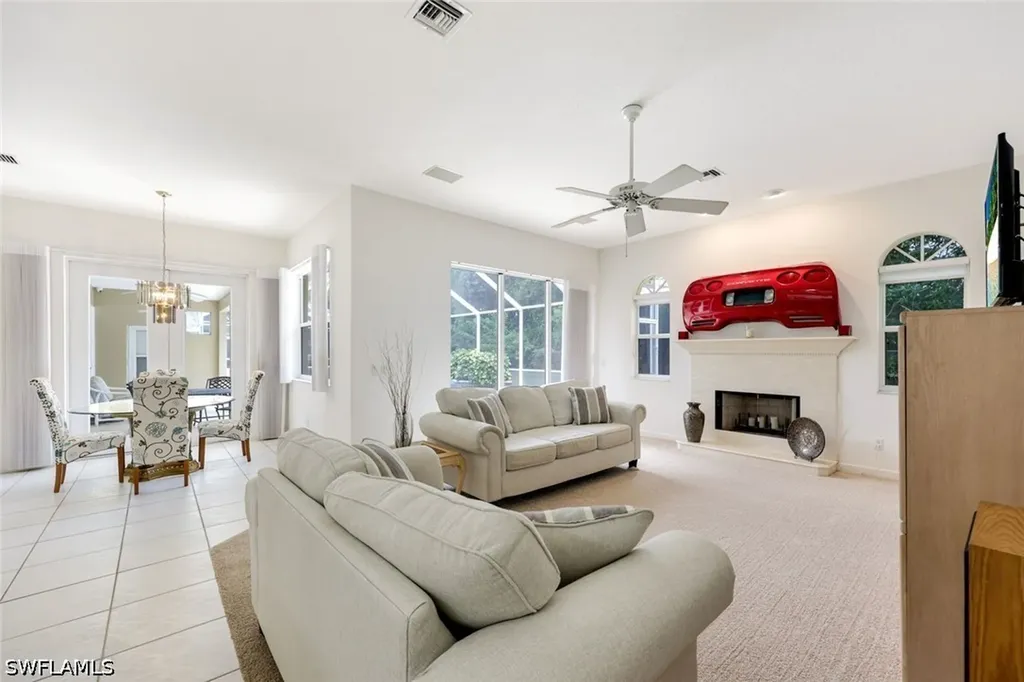 2079 Imperial Circle Naples FL 34110