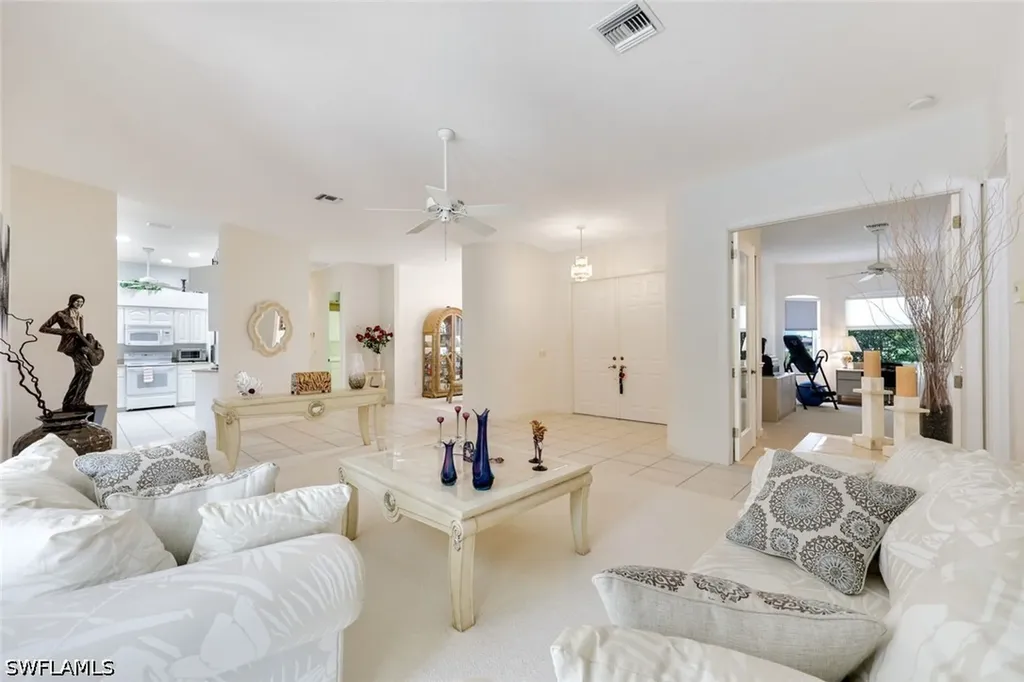 2079 Imperial Circle Naples FL 34110