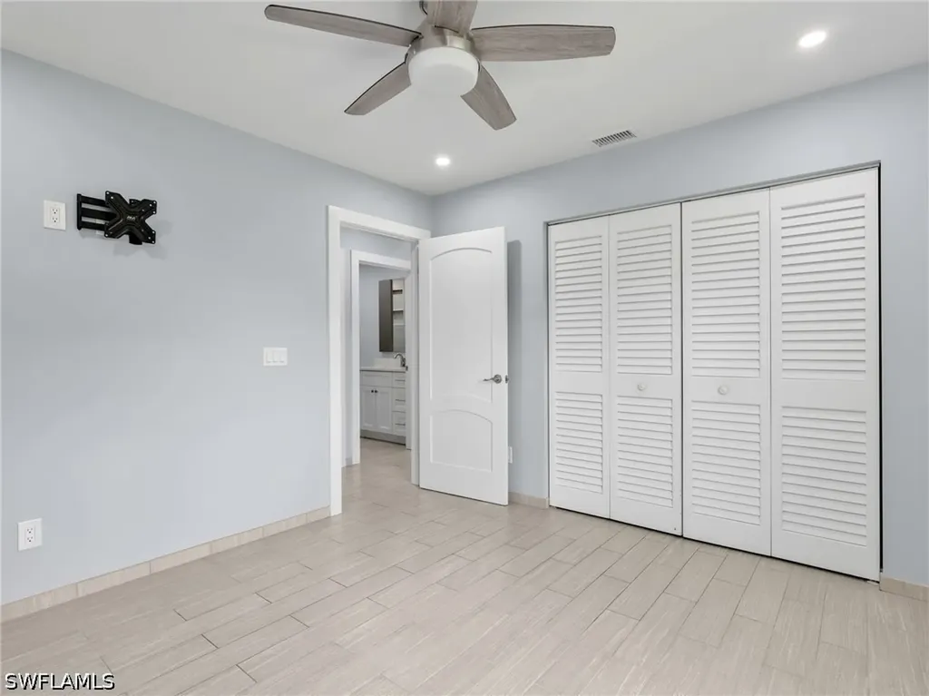 2200 45th Terrace SW Naples FL 34116