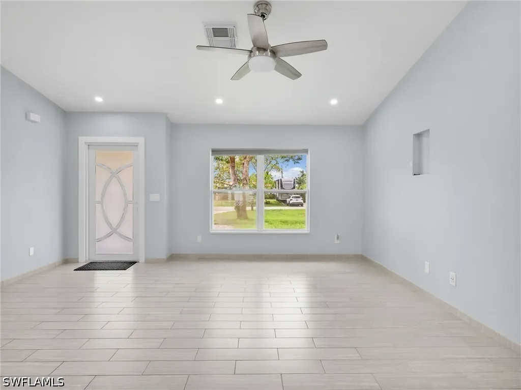 2200 45th Terrace SW Naples FL 34116