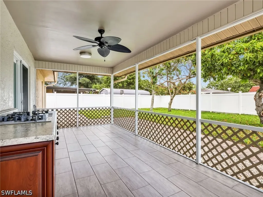 2200 45th Terrace SW Naples FL 34116