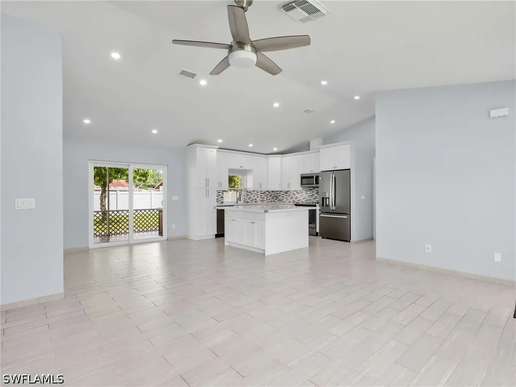 2200 45th Terrace SW Naples FL 34116
