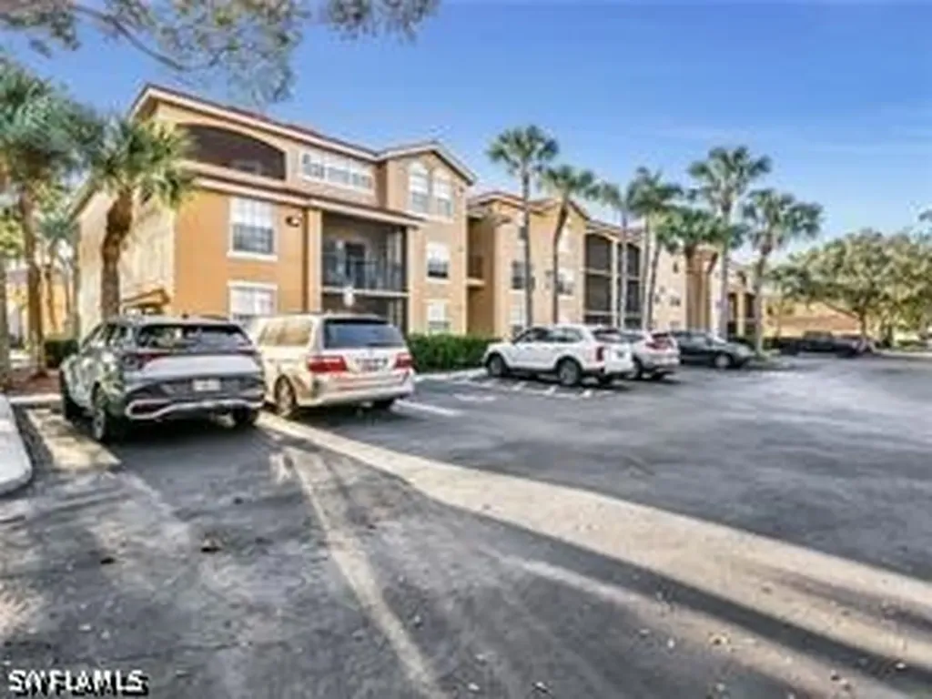 8659 River Homes Lane Bonita Springs FL 34135