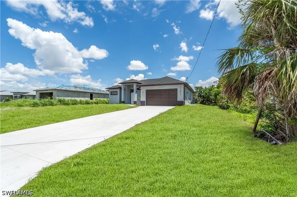 4002 22nd Street SW Lehigh Acres FL 33976