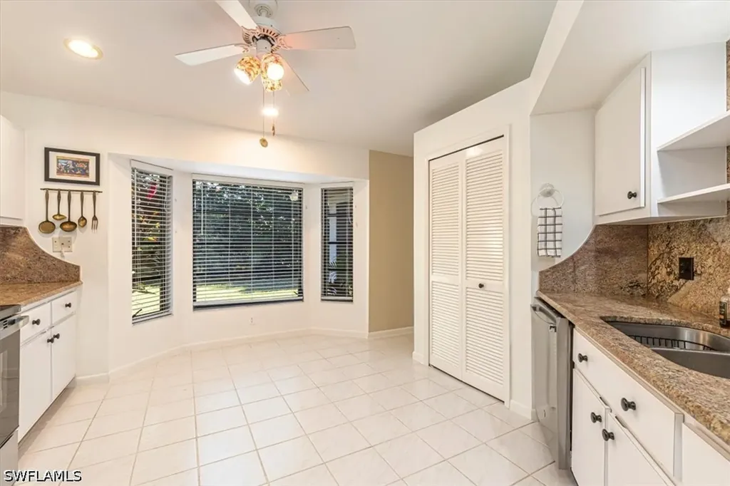 124 Versailles Circle Naples FL 34112