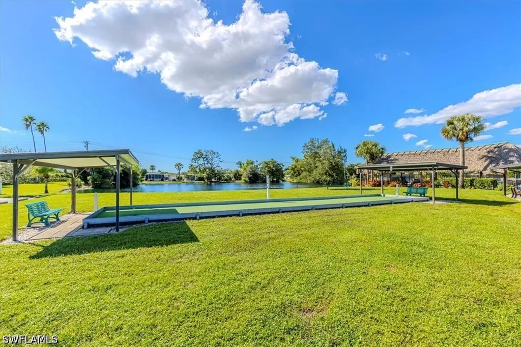 124 Versailles Circle Naples FL 34112
