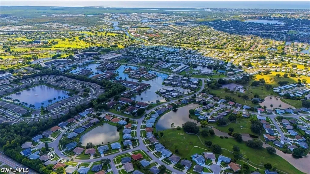 124 Versailles Circle Naples FL 34112