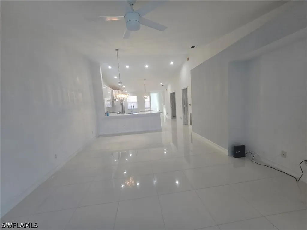 9175 Michael Circle Naples FL 34113