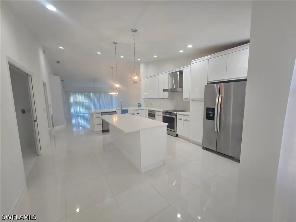 9175 Michael Circle Naples FL 34113