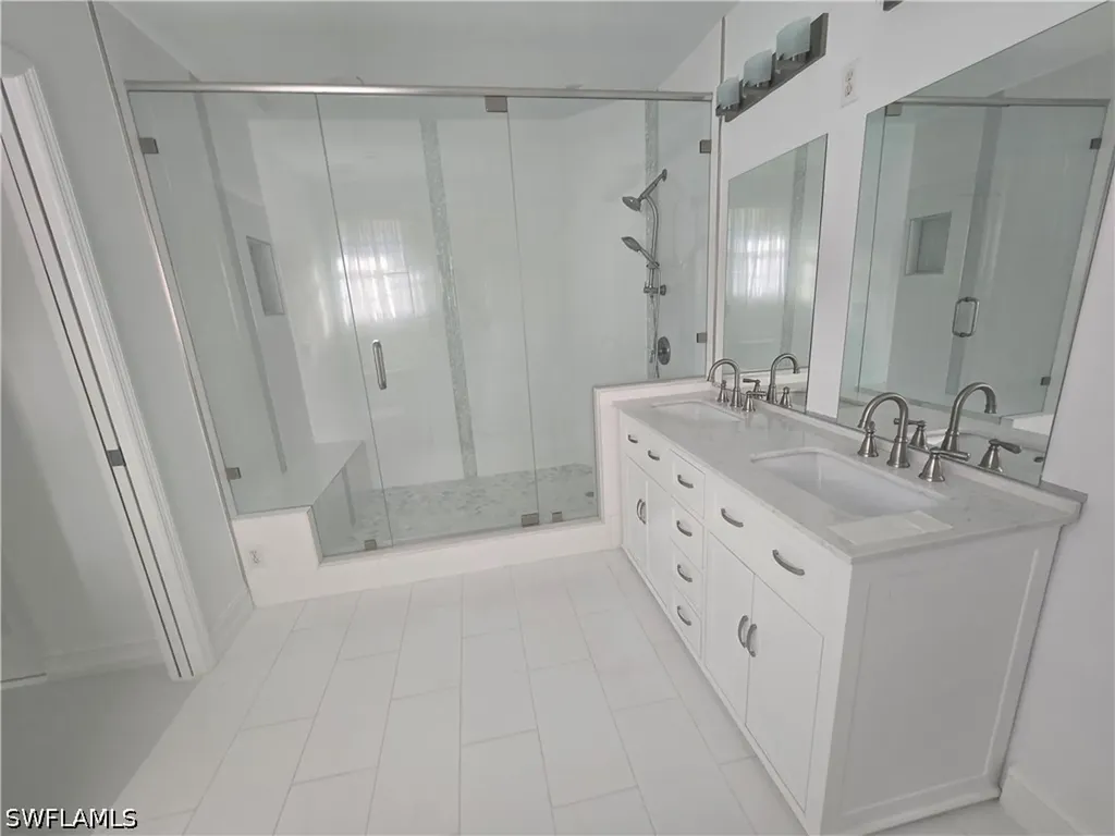 9175 Michael Circle Naples FL 34113