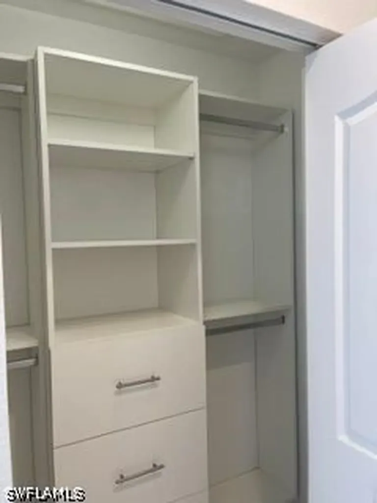 9175 Michael Circle Naples FL 34113
