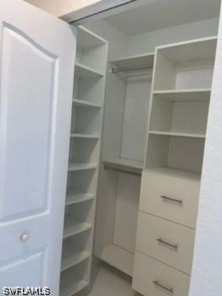 9175 Michael Circle Naples FL 34113