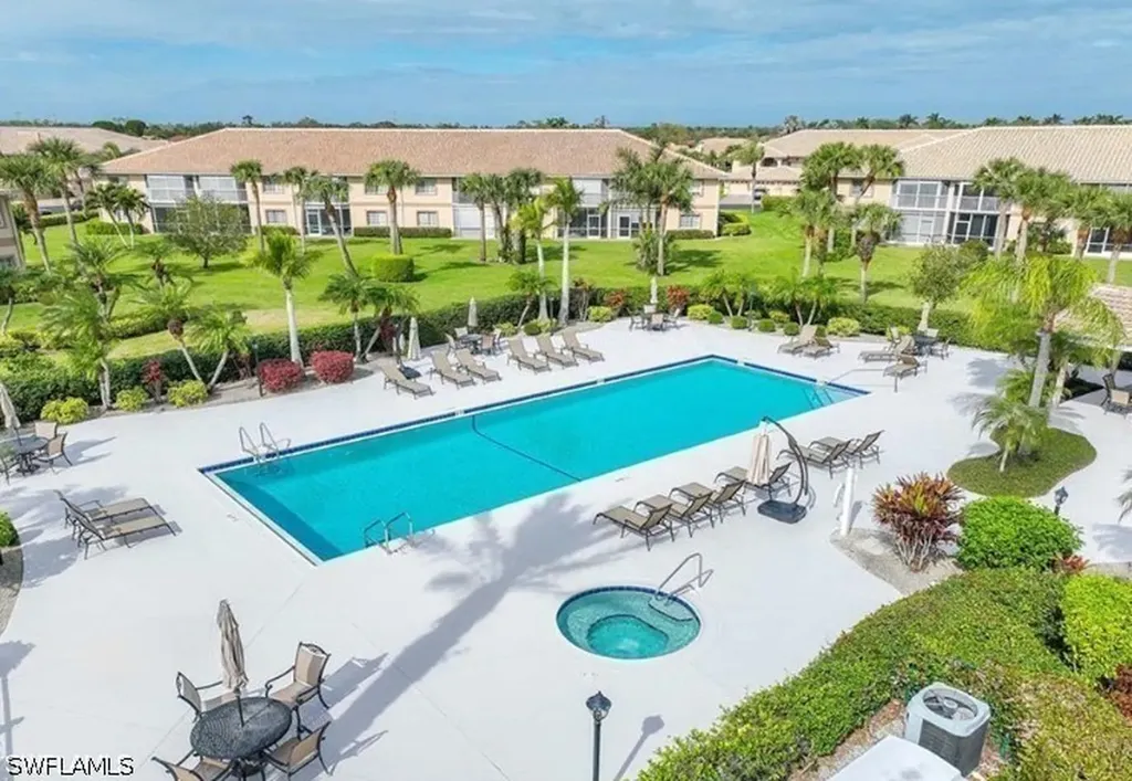 9175 Michael Circle Naples FL 34113