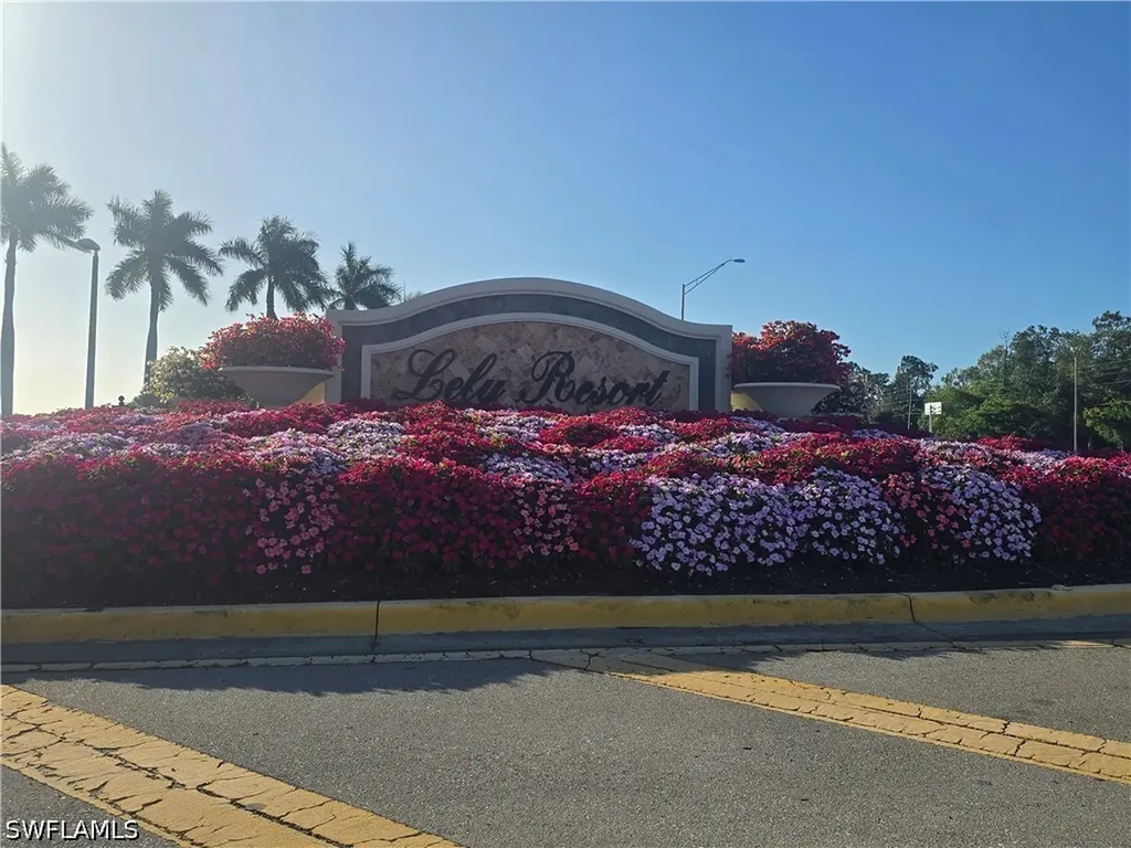 9175 Michael Circle Naples FL 34113