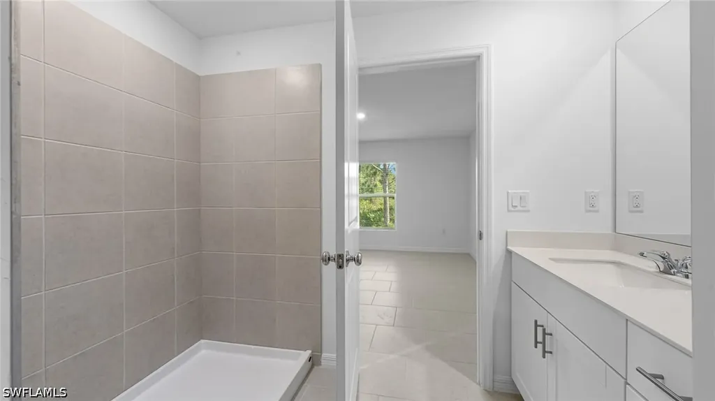 3008 NW 20th Place Cape Coral FL 33993