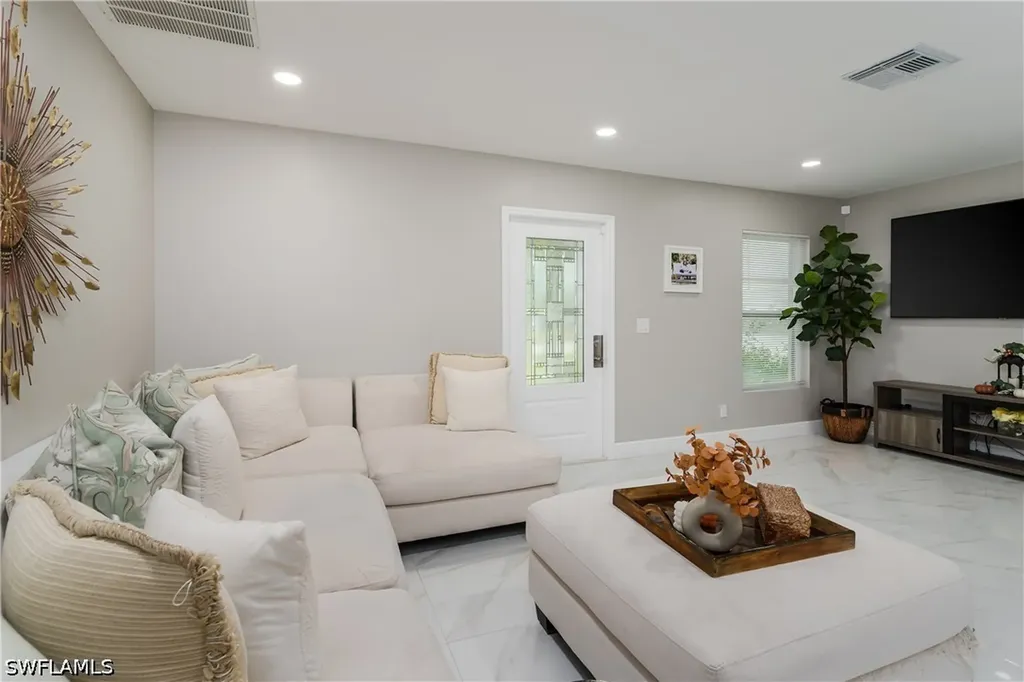 5170 19th Court SW Naples FL 34116