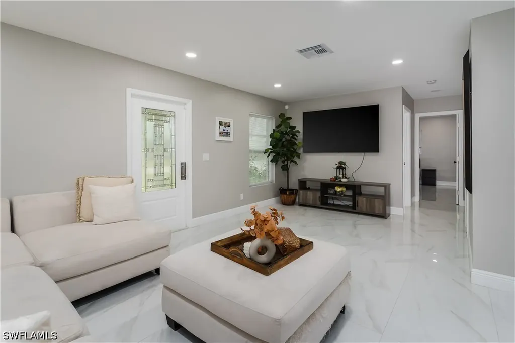 5170 19th Court SW Naples FL 34116