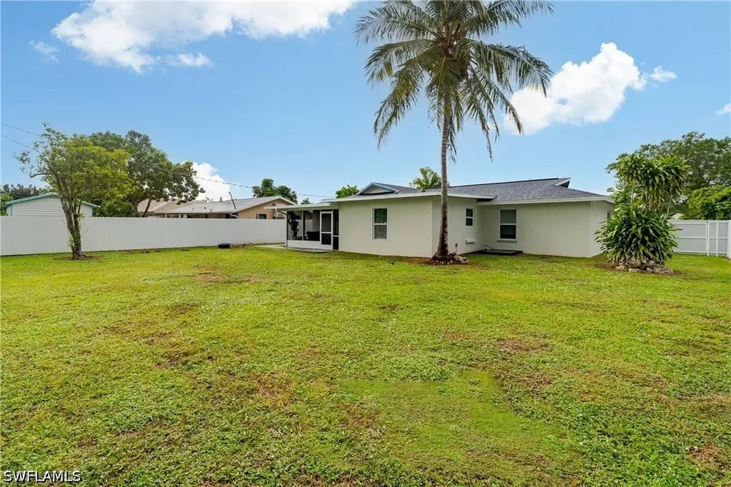 5170 19th Court SW Naples FL 34116