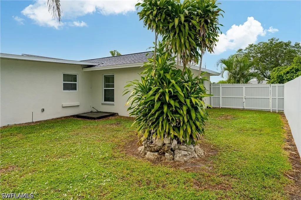 5170 19th Court SW Naples FL 34116