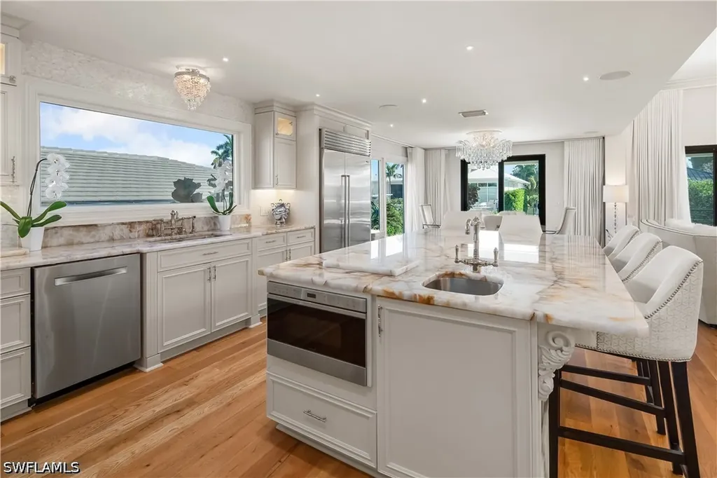 1585 Mullet Lane Naples FL 34102