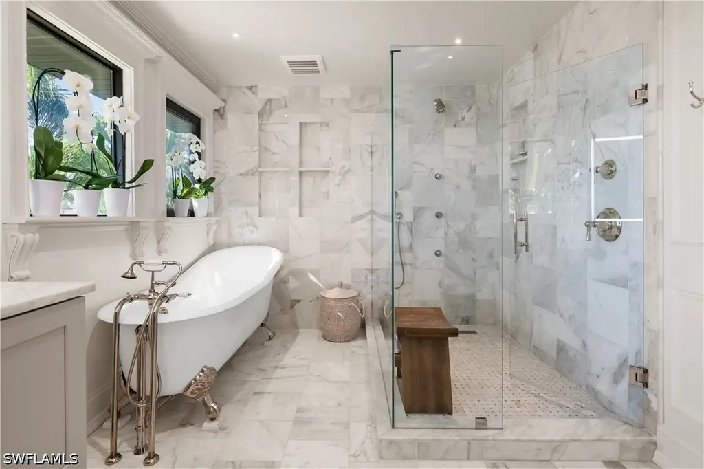 1585 Mullet Lane Naples FL 34102