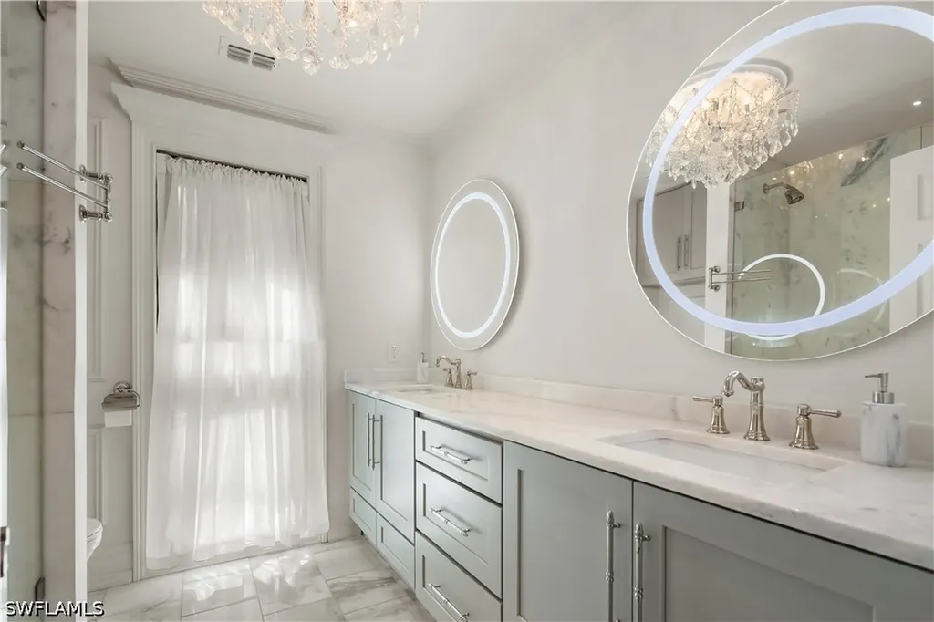 1585 Mullet Lane Naples FL 34102