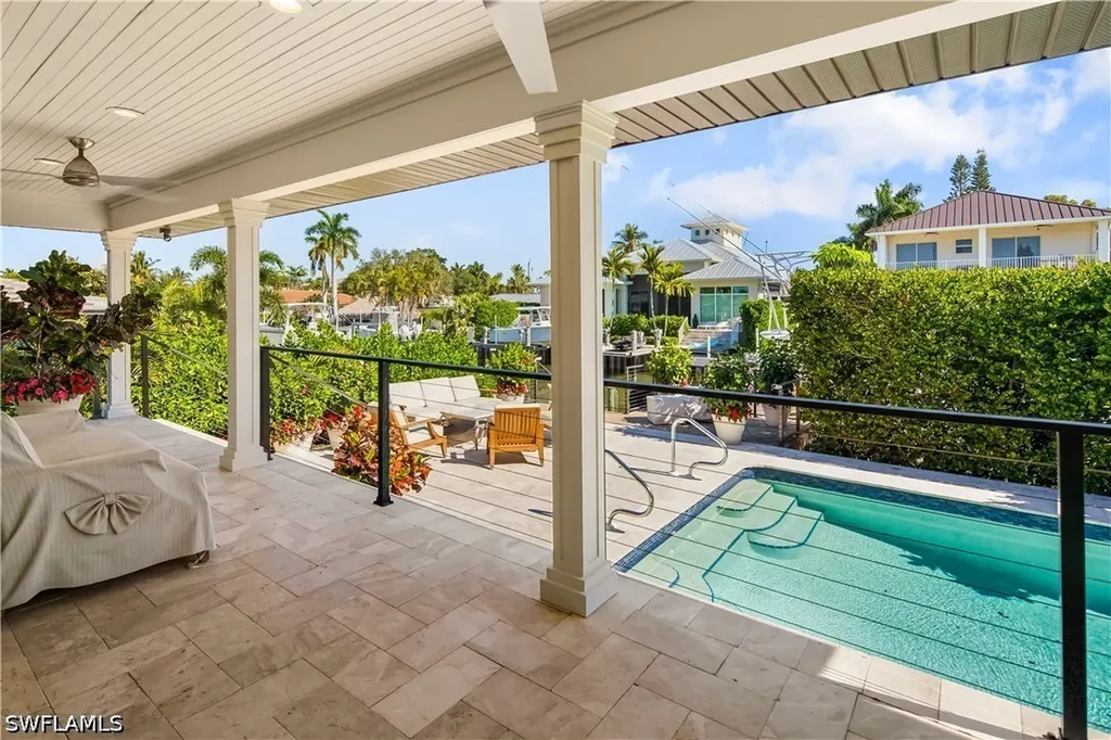 1585 Mullet Lane Naples FL 34102
