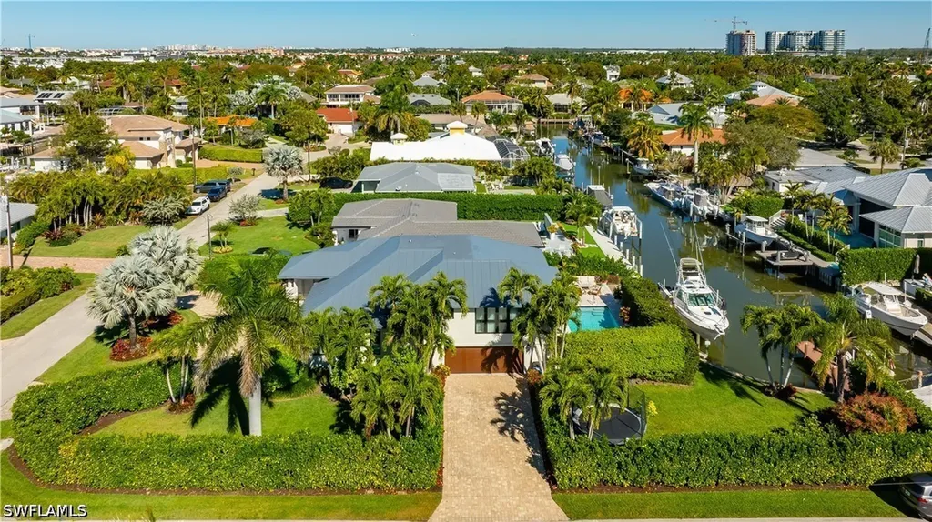 1585 Mullet Lane Naples FL 34102
