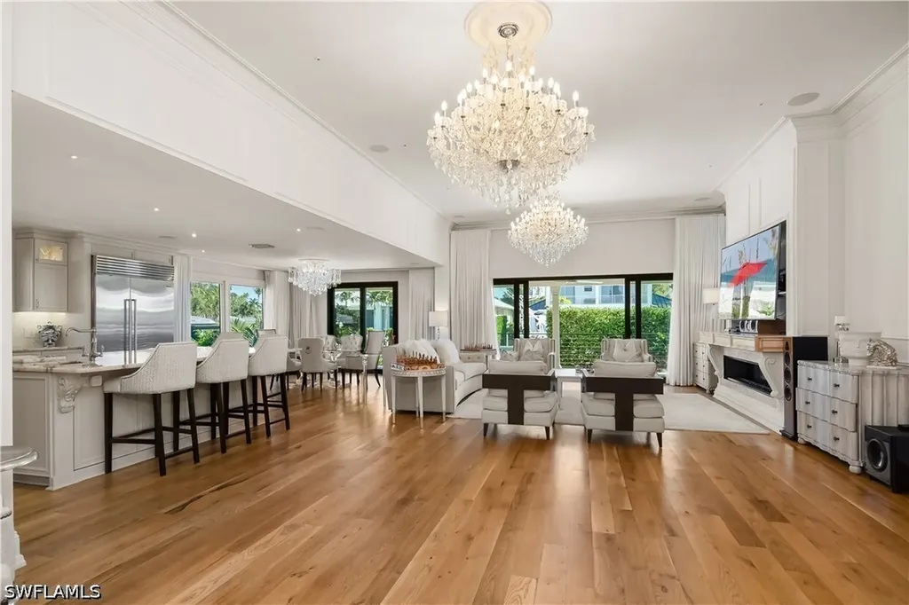 1585 Mullet Lane Naples FL 34102