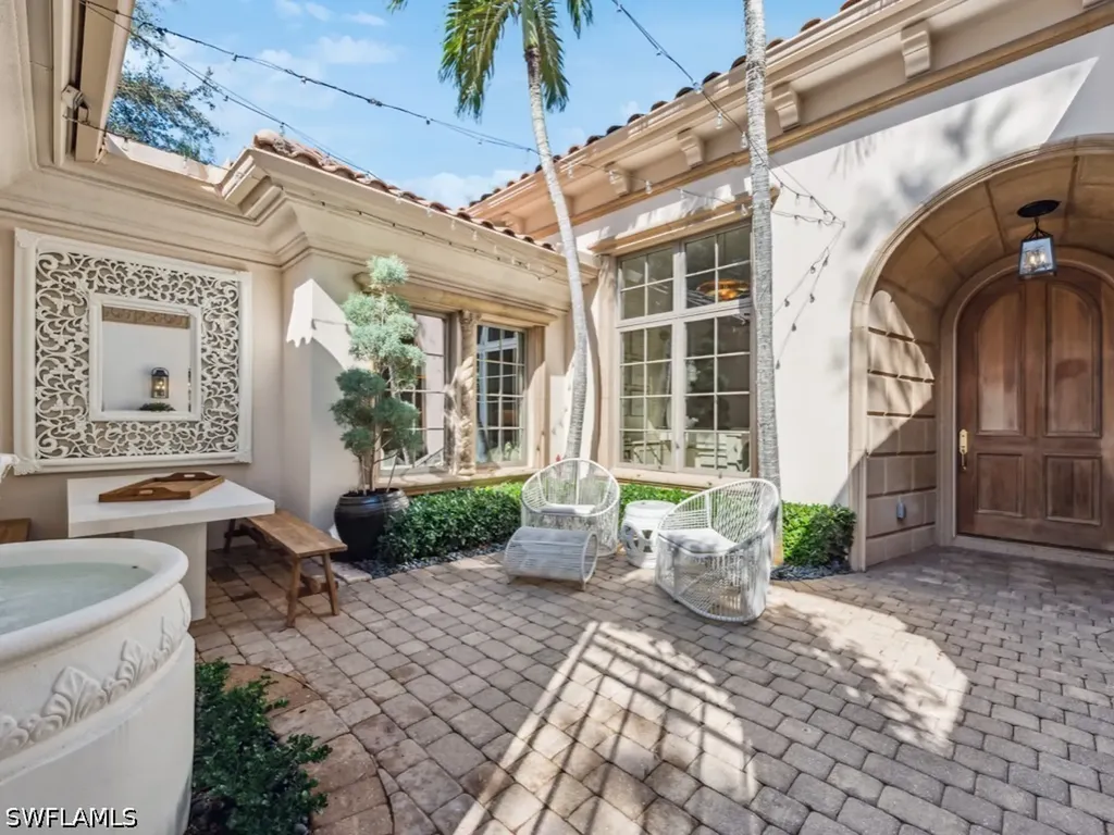 15627 Villoresi Way Naples FL 34110