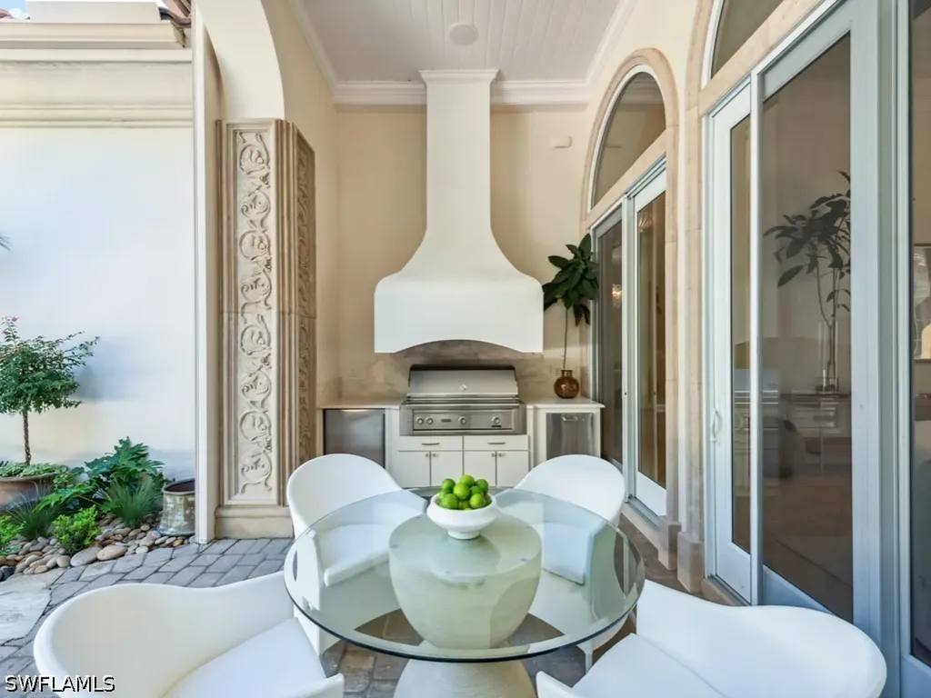 15627 Villoresi Way Naples FL 34110