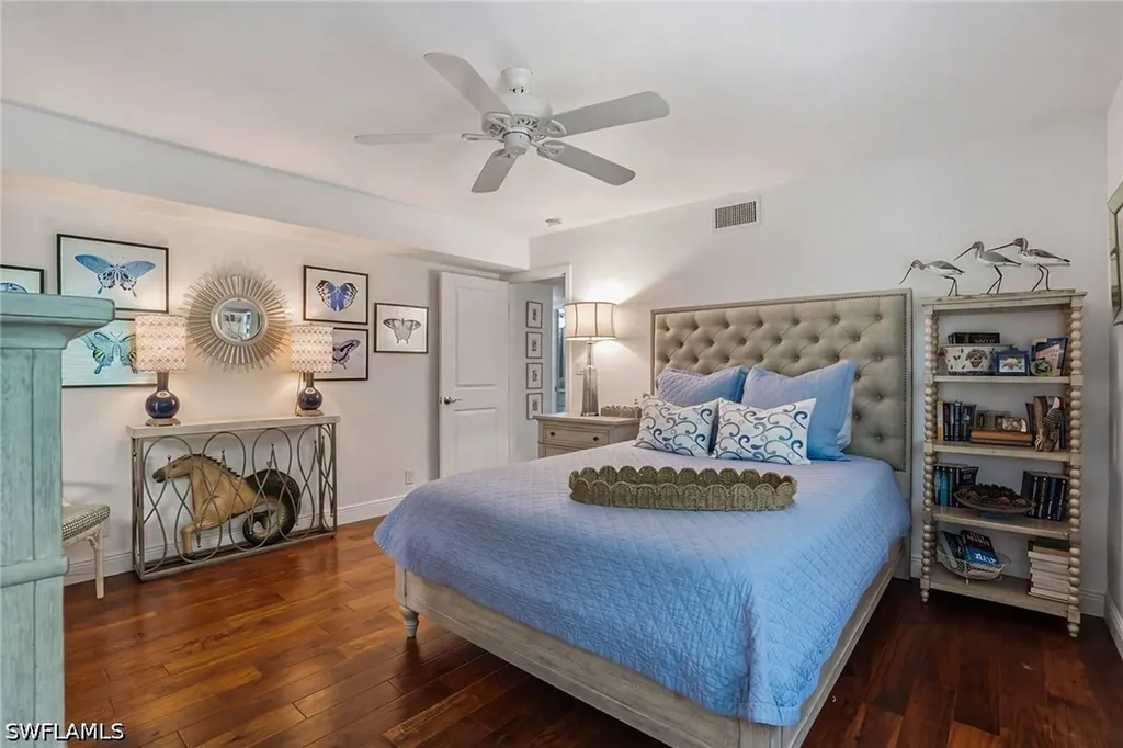 4784 West Boulevard Naples FL 34103