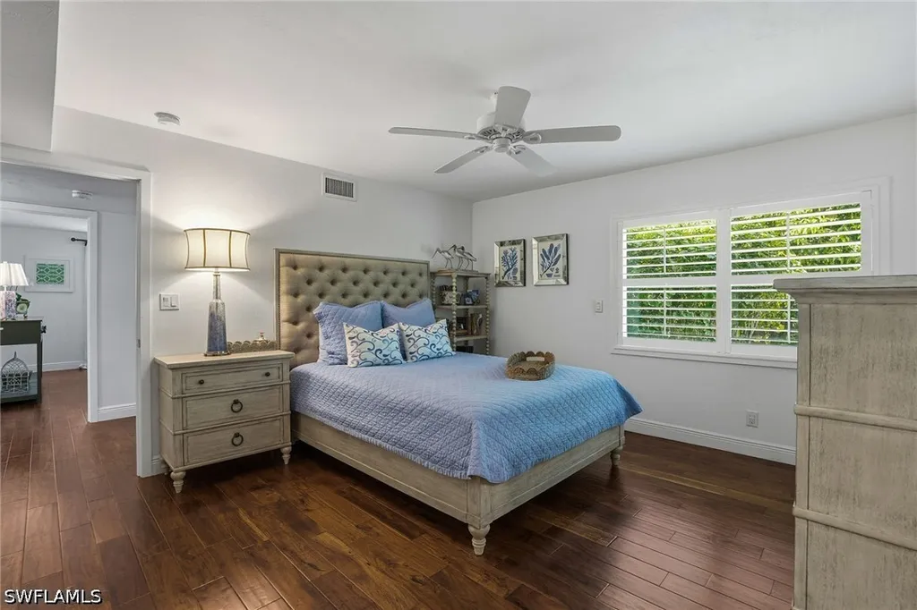 4784 West Boulevard Naples FL 34103