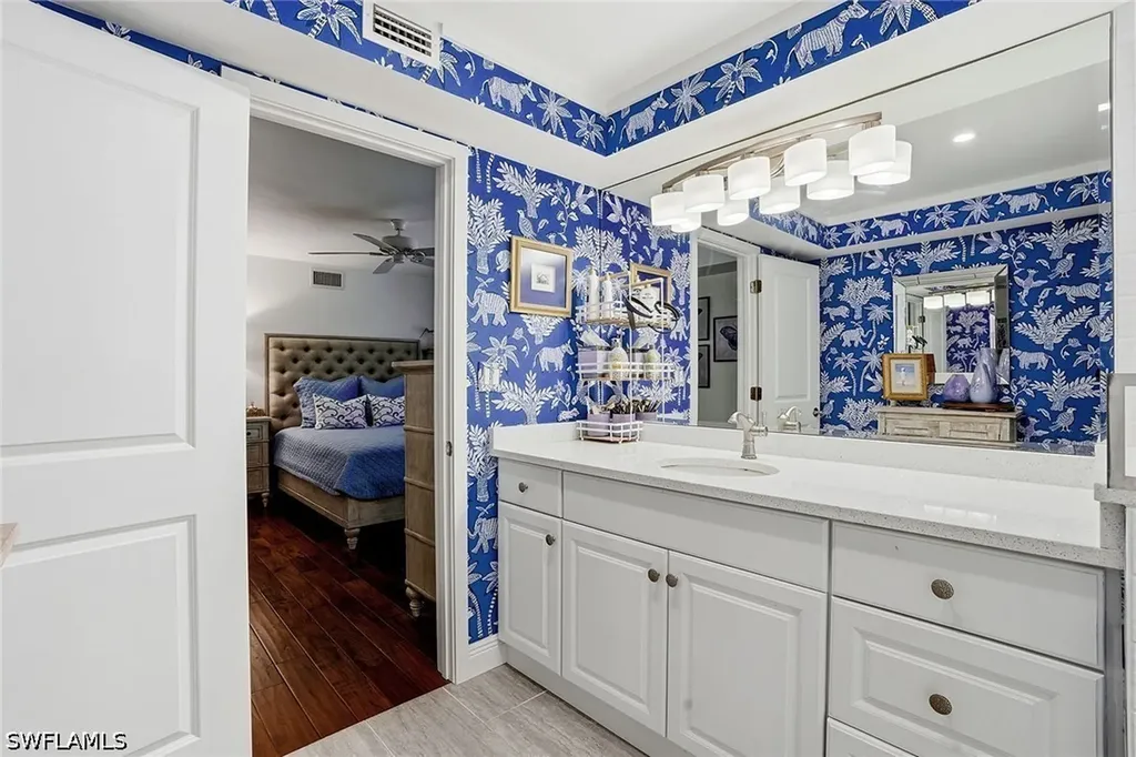 4784 West Boulevard Naples FL 34103