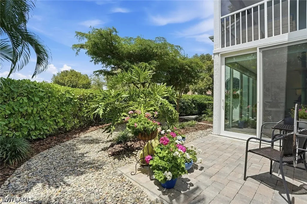 4784 West Boulevard Naples FL 34103